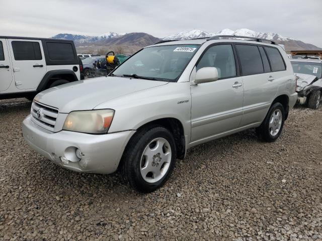 2004 TOYOTA HIGHLANDER, 