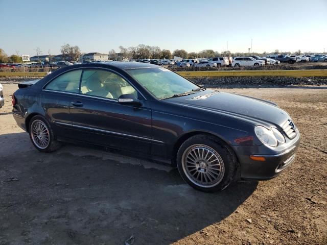 WDBTJ65J25F151925 - 2005 MERCEDES-BENZ CLK 320C BLUE photo 4