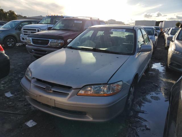 1HGCG667XWA086180 - 1998 HONDA ACCORD EX GRAY photo 1