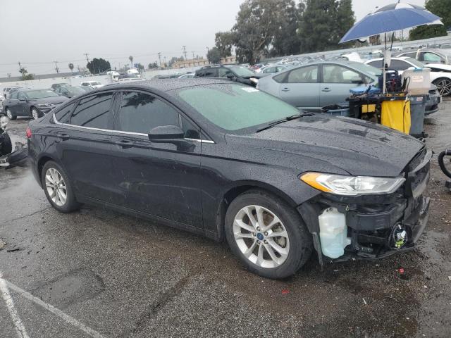 3FA6P0HD7KR148491 - 2019 FORD FUSION SE BLACK photo 4