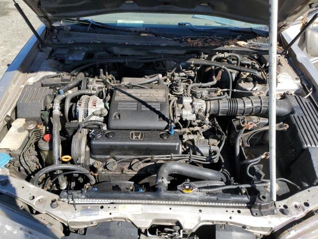 1HGCE6670TA008945 - 1996 HONDA ACCORD EX SILVER photo 11