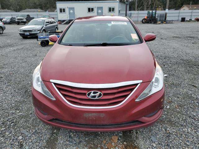 5NPEB4AC6DH678468 - 2013 HYUNDAI SONATA GLS MAROON photo 5