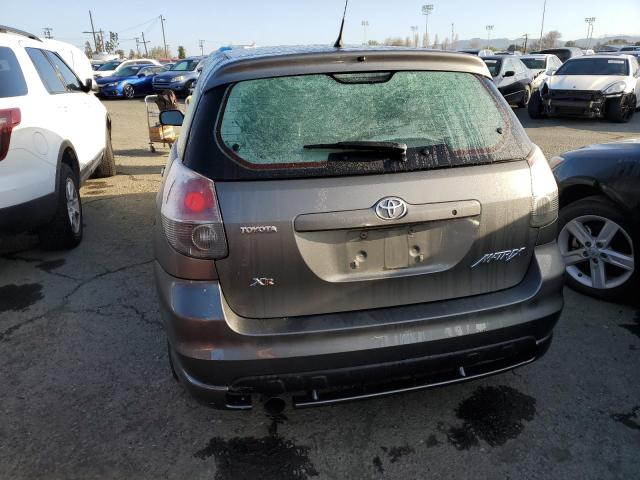 2T1KR30E38C708773 - 2008 TOYOTA COROLLA MA XR GRAY photo 6