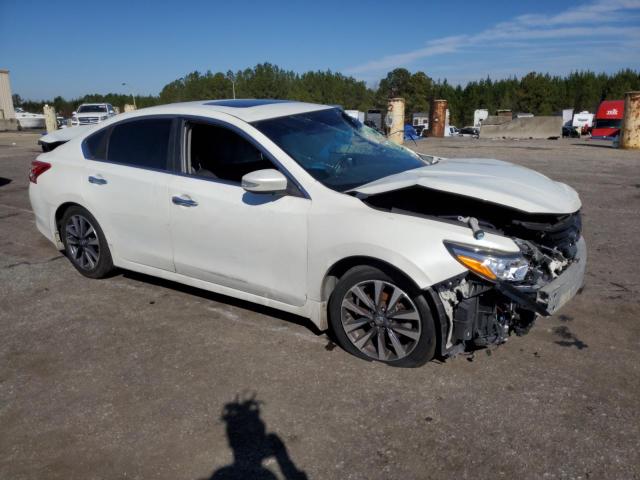 1N4AL3AP5GC256674 - 2016 NISSAN ALTIMA 2.5 WHITE photo 4