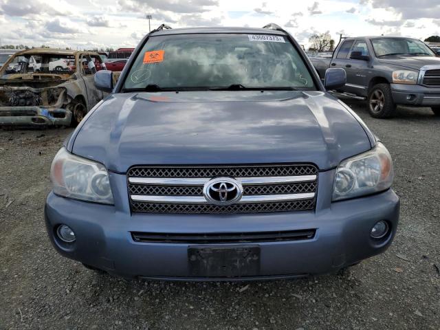 JTEDW21A060007165 - 2006 TOYOTA HIGHLANDER HYBRID BLUE photo 5