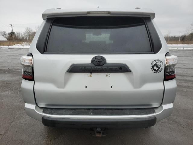 JTEBU5JR2G5327290 - 2016 TOYOTA 4RUNNER SR5/SR5 PREMIUM 银色 照片 6