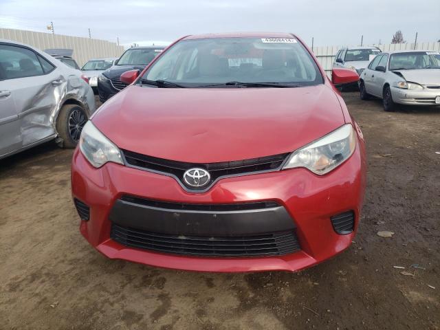 5YFBURHE3GP400880 - 2016 TOYOTA COROLLA L RED photo 5