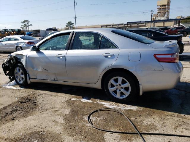 4T4BE46K17R006615 - 2007 TOYOTA CAMRY CE SILVER photo 2