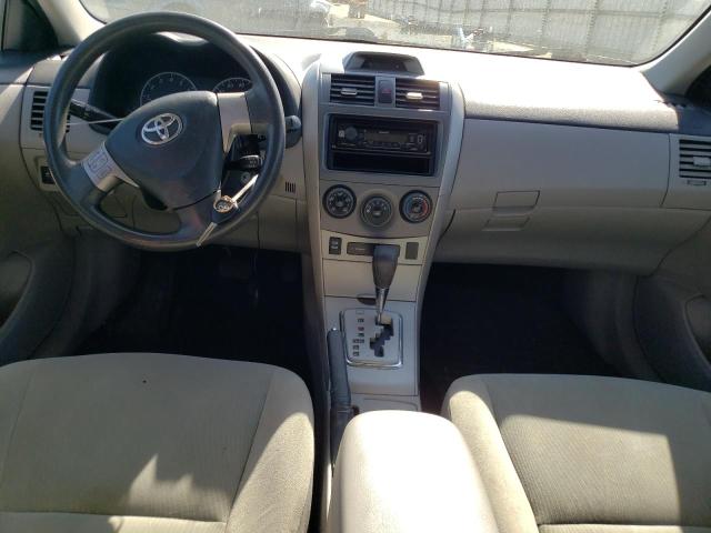 2T1BU4EE4DC063493 - 2013 TOYOTA COROLLA BASE WHITE photo 8