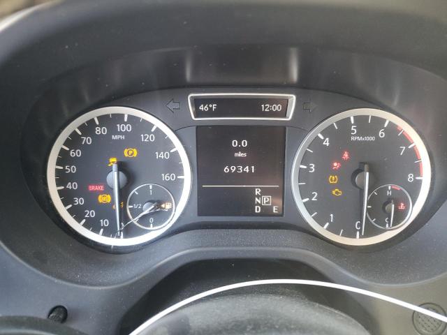 SJKCH5CP5HA036863 - 2017 INFINITI QX30 BASE GRAY photo 9