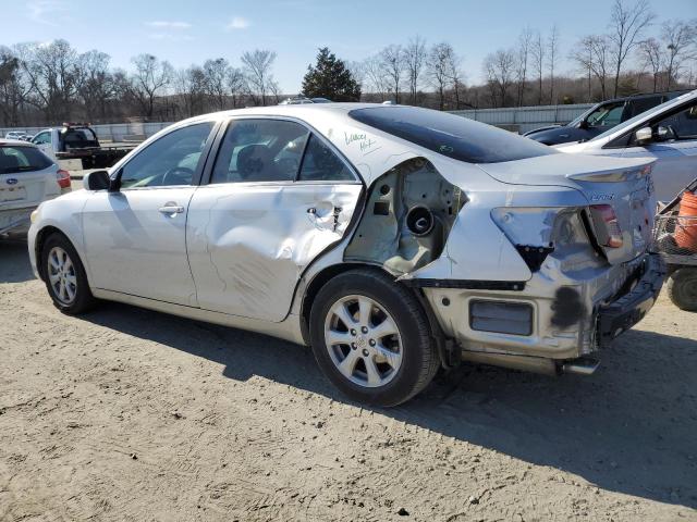 4T1BK3EK3AU112506 - 2010 TOYOTA CAMRY SE SILVER photo 2