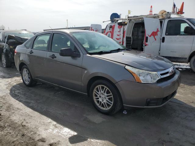 1FAHP3FN8BW126891 - 2011 FORD FOCUS SE GRAY photo 4