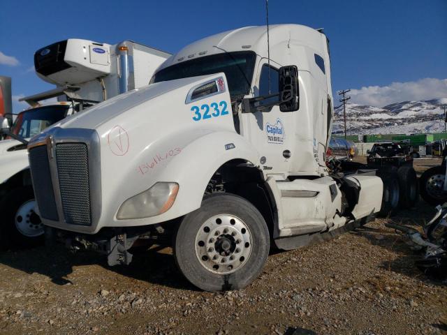 1XKYD49X3KJ229935 - 2019 KENWORTH CONSTRUCTI T680 WHITE photo 2