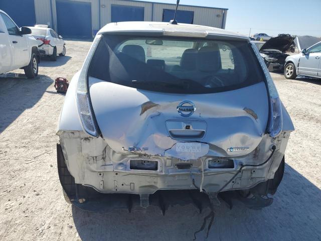 JN1AZ0CP0BT004816 - 2011 NISSAN LEAF SV SILVER photo 6