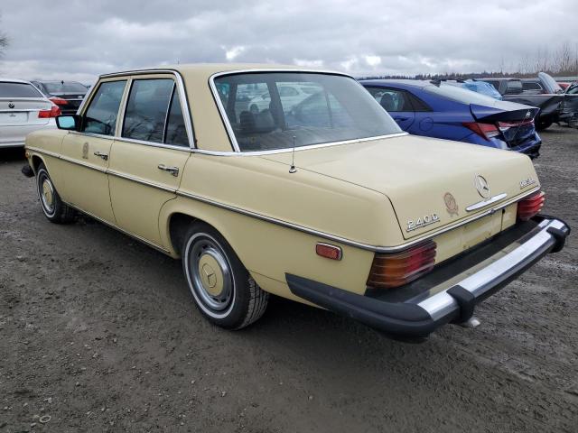 11511712064168 - 1975 MERCEDES-BENZ 240D GOLD photo 2