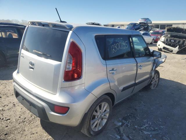 KNDJT2A69C7398461 - 2012 KIA SOUL + SILVER photo 3