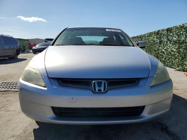 3HGCM56303G701915 - 2003 HONDA ACCORD LX SILVER photo 5