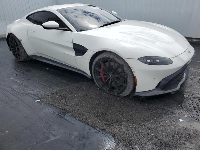 SCFSMGAW1KGN01385 - 2019 ASTON MARTIN VANTAGE WHITE photo 4