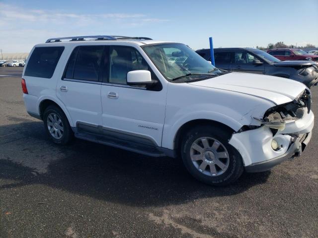 5LMFU27R43LJ37677 - 2003 LINCOLN NAVIGATOR 白色 照片 4