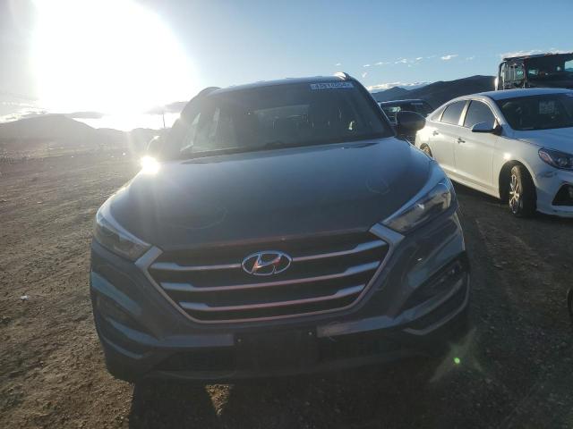 KM8J33A41JU724655 - 2018 HYUNDAI TUCSON SEL GRAY photo 5