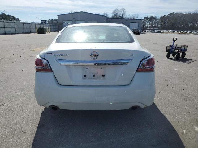 1N4AL3AP0FC580355 - 2015 NISSAN ALTIMA 2.5 WHITE photo 6