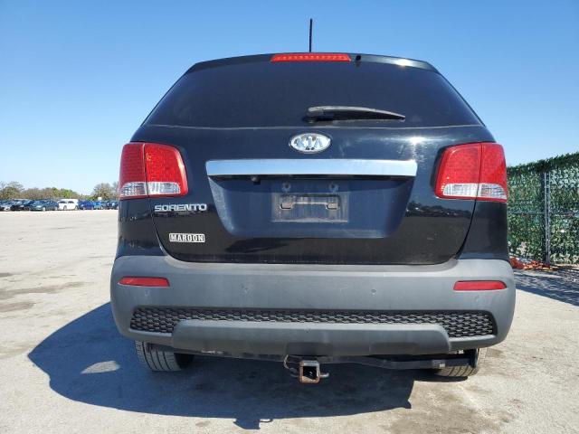 5XYKTDA1XBG010739 - 2011 KIA SORENTO BASE BLACK photo 6