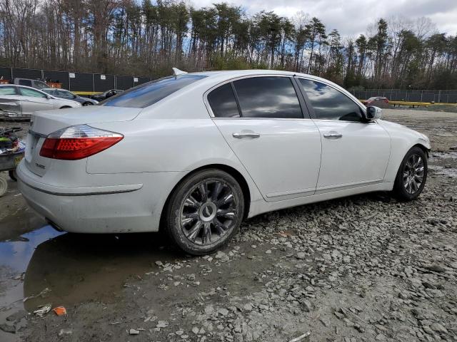 KMHGC4DE4BU114755 - 2011 HYUNDAI GENESIS 3.8L WHITE photo 3