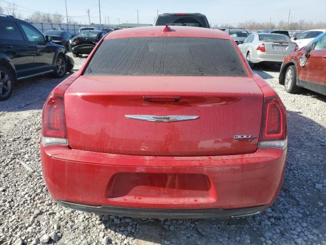 2C3CCABG9GH358180 - 2016 CHRYSLER 300 S RED photo 6