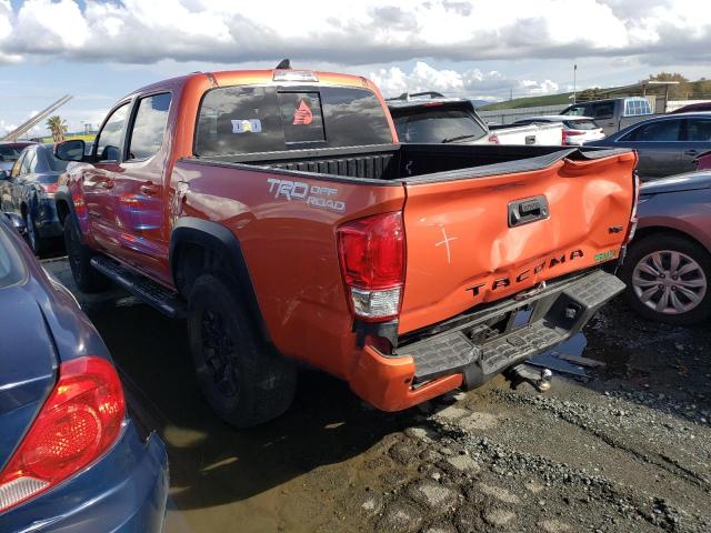 3TMAZ5CN2HM039700 - 2017 TOYOTA TACOMA DOUBLE CAB ORANGE photo 2