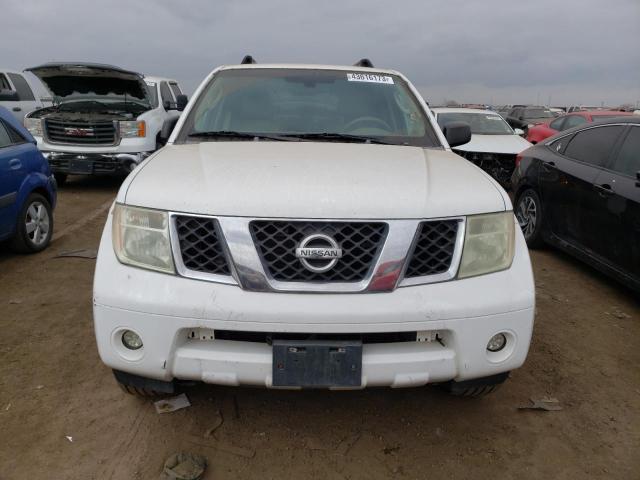 5N1AR18W35C769358 - 2005 NISSAN PATHFINDER LE 白色 照片 5