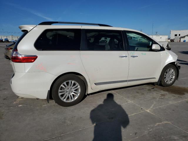 5TDYK3DC6FS669785 - 2015 TOYOTA SIENNA XLE WHITE photo 3