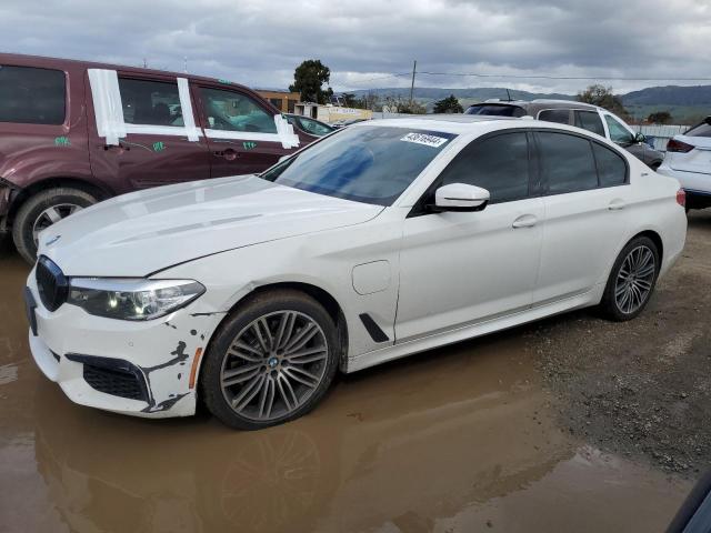 WBAJA9C59KB393157 - 2019 BMW 530E WHITE photo 1