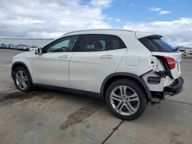 WDCTG4EBXFJ183253 - 2015 MERCEDES-BENZ GLA 250 WHITE photo 2