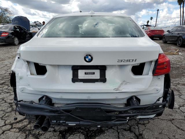 WBA8B9C56JEE82471 - 2018 BMW 330 I WHITE photo 6