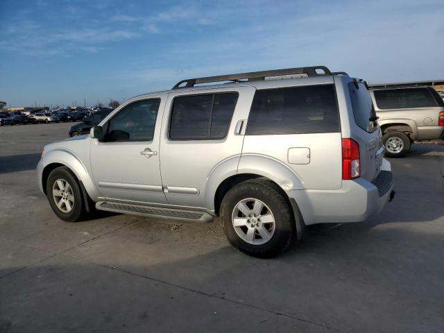 5N1AR18B68C642671 - 2008 NISSAN PATHFINDER S SILVER photo 2