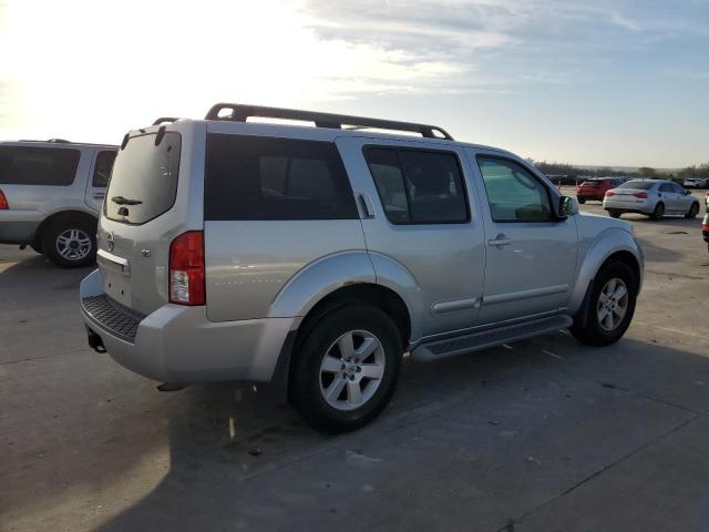 5N1AR18B68C642671 - 2008 NISSAN PATHFINDER S SILVER photo 3