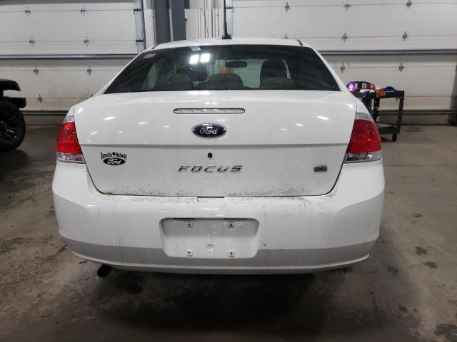 1FAHP35N59W210565 - 2009 FORD FOCUS SE WHITE photo 6