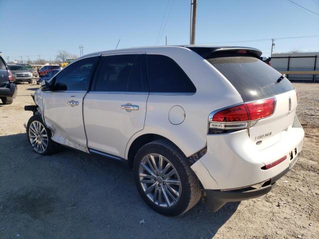 2LMDJ6JK8DBL14601 - 2013 LINCOLN MKX WHITE photo 2