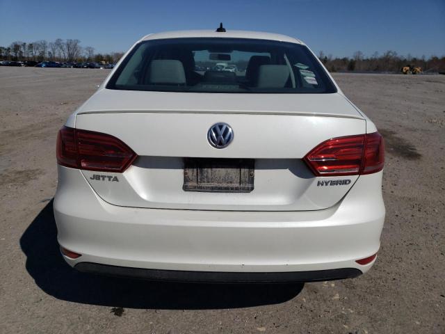 3VW637AJXDM283976 - 2013 VOLKSWAGEN JETTA HYBRID WHITE photo 6