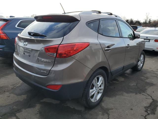 KM8JUCAC3CU335829 - 2012 HYUNDAI TUCSON GLS BROWN photo 3