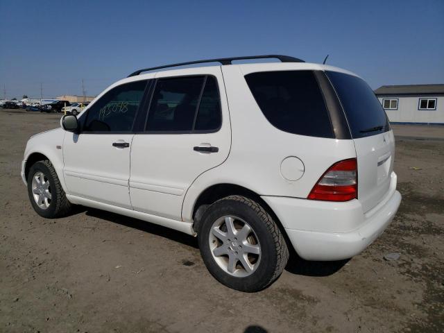 4JGAB72E8YA216924 - 2000 MERCEDES-BENZ ML 430 WHITE photo 2