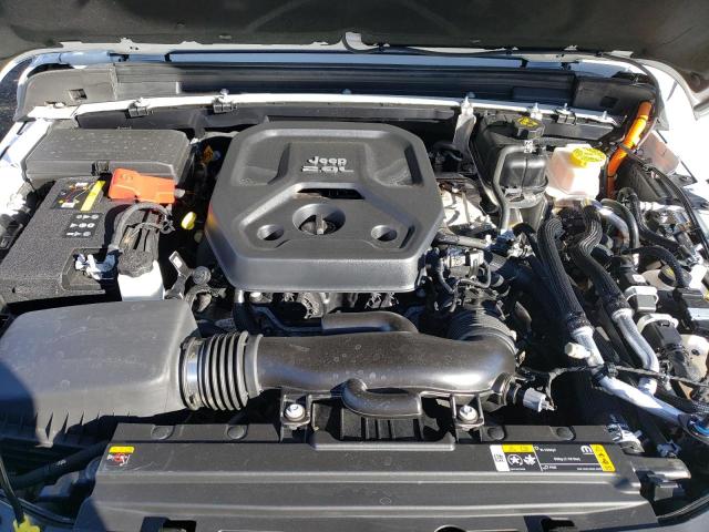 1C4JJXP6XNW236020 - 2022 JEEP WRANGLER U SAHARA 4XE WHITE photo 12