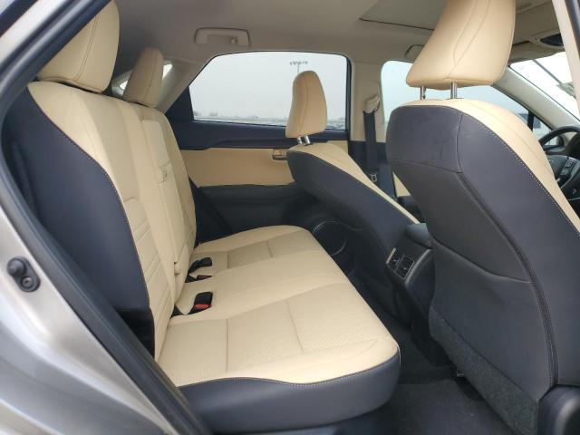 JTJGARDZ9M5030659 - 2021 LEXUS NX 300 BASE 银色 照片 11