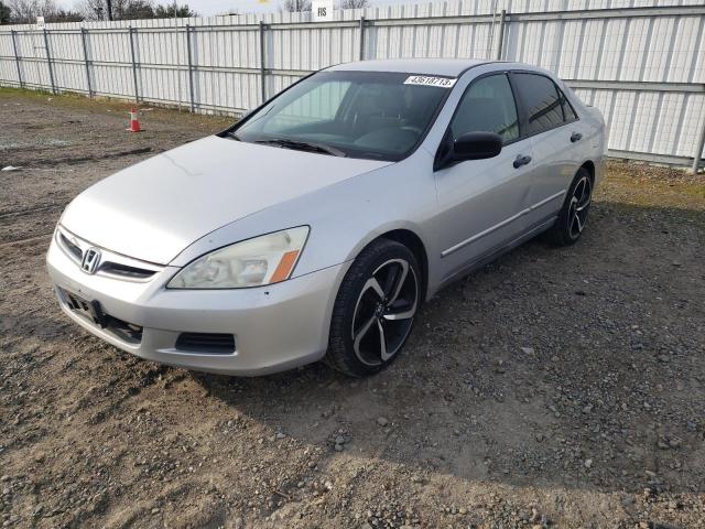 1HGCM56116A015139 - 2006 HONDA ACCORD VALUE SILVER photo 1