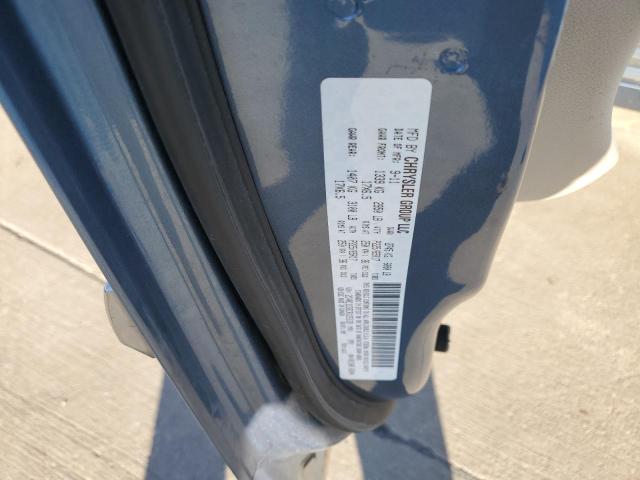 2C4RC1CG5CR125129 - 2012 CHRYSLER TOWN & COU TOURING L BLUE photo 13