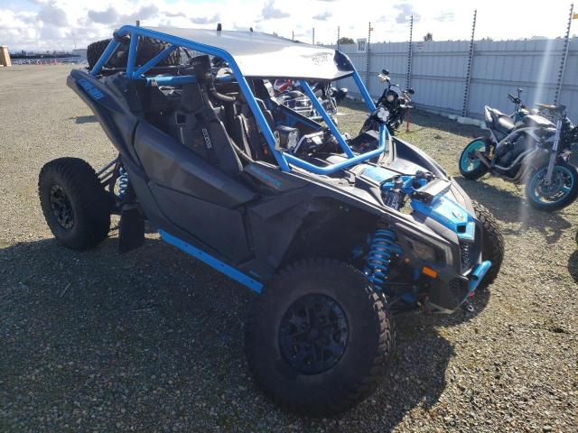 3JBVVAW26KK000010 - 2019 CAN-AM MAVERICK X RC TURBO R BLACK photo 1