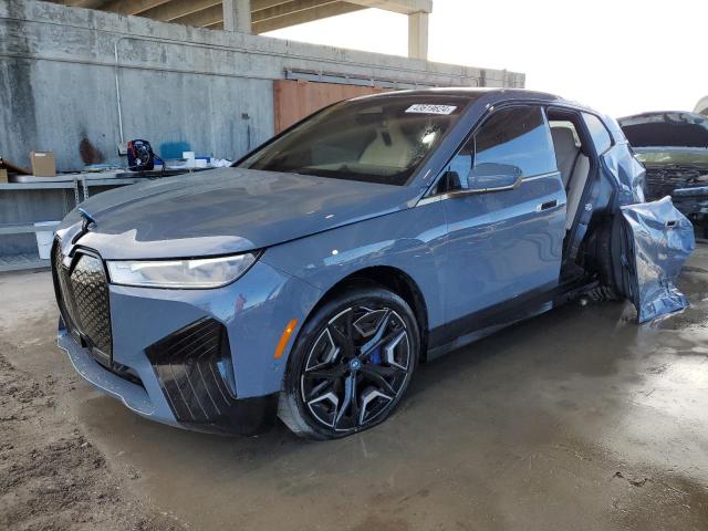 WB523CF06PCM05213 - 2023 BMW IX XDRIVE50 BLUE photo 1