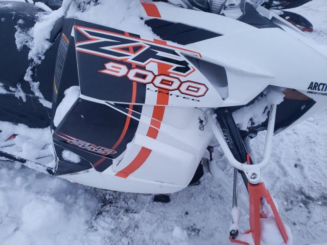 4UF15SNW0FT117687 - 2015 ARCTIC CAT ZR9000 WHITE photo 5