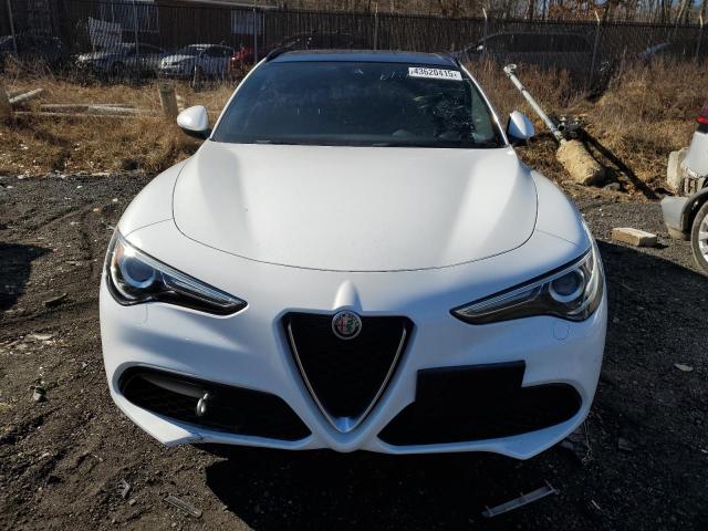 ZASPAKBN2P7D50836 - 2023 ALFA ROMEO STELVIO TI WHITE photo 5
