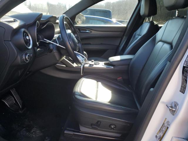 ZASPAKBN2P7D50836 - 2023 ALFA ROMEO STELVIO TI WHITE photo 7